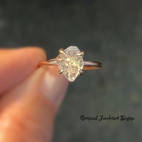 Raw Quartz Engagement Ring, Uncut Stone Engagement Ring, Raw Stone Diamond Engagement Rings, Wedding Rings Raw Stone, Raw Cut Diamond Engagement Ring, Raw Cut Diamond Ring, Raw Cut Wedding Ring, Raw Rock Engagement Ring, Rough Cut Diamond Ring