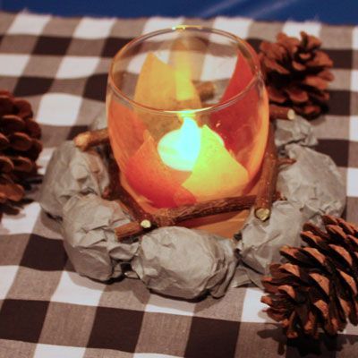 Campfire Centerpiece, Faux Campfire, Indoor Camping Party, Baby Shower For Men, Camping Baby Shower Theme, Camping Party Decorations, Outdoor Camping Party, Zelt Camping, Camping Activities For Kids