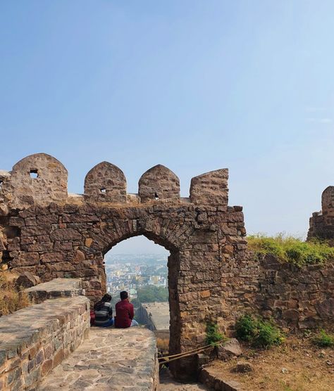 Weekend in Hyderabad: A trip to Golconda Fort | Love, Life, & Beyond Golconda Fort Hyderabad, Golconda Fort, College Portfolio, India Hyderabad, Presents For Boys, Bike Photo, Entry Gates, Historical Monuments, Desi Girl