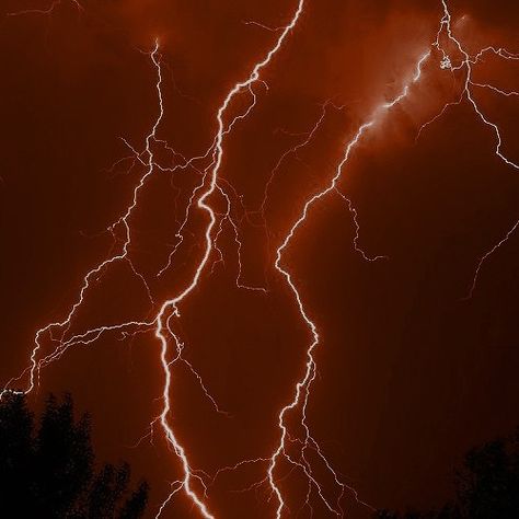 Orange Lightning Aesthetic, Orange Lightning, Elder Scrolls Skyrim, Lightning Rod, Aesthetic Board, Lightning Storm, Orange Aesthetic, Elder Scrolls, Memento Mori