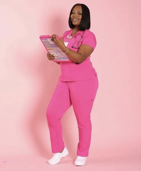 Nursing Photoshoot, Nurse Bae, Nursing School Graduation Pictures, Nurse Outfit Scrubs, High School Graduation Pictures, Nursing Goals, Nursing Graduation Pictures, College Graduation Photoshoot, Nursing School Motivation