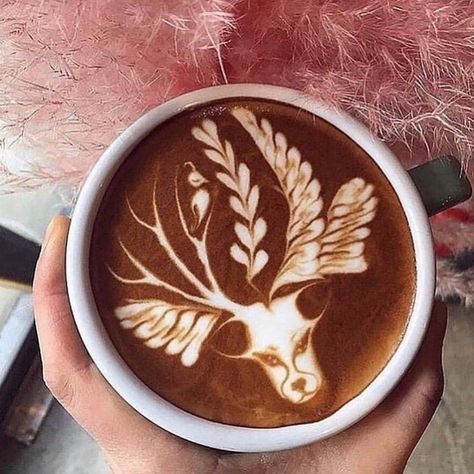 3d Latte Art, Art With Coffee, Coffee Barista Art, Latte Art Tutorial, Barista Art, Homemade Latte, Cappuccino Art, Life Happens Coffee Helps, Coffee Brands