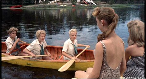 the parent trap 1961 Hayley Mills Parent Trap, The Parent Trap 1961, Parent Trap 1961, Hayley Mills Movies, Parent Trap Movie, Hayley Mills, The Parent Trap, Walt Disney Movies, Oz Movie