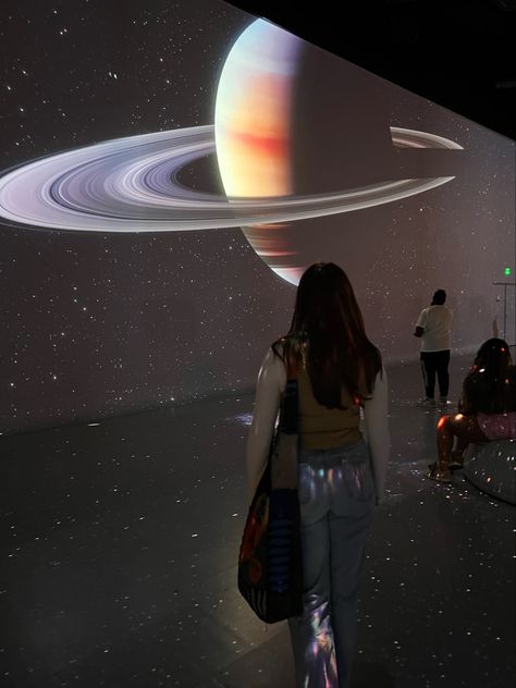 #space #outerspace #museum #lightshow #projector #halogram Astronomy Library Aesthetic, Astronomy Job Aesthetic, Planetarium Date Aesthetic, Projector Visuals, Planetarium Aesthetic, Astronomy Museum Aesthetic, Physical Photography, Planetarium Date, Space Projector