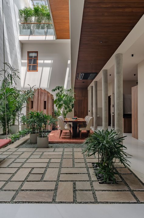 Chirantan – The House in Faliya | AANGAN Architects Courtyard Indian House, Open Courtyard House Indian, Best Courtyard Design, Courtyard House Plans Indian, Linear House Plans, Ots Design In House, Courtyard Inside House, Indoor Courtyard Design, Courtyard Design Landscape