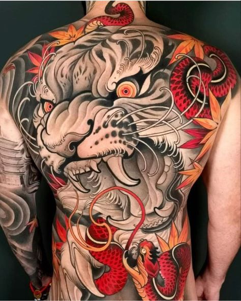 A tattoo on the back for men is pride. But before you put them on, learn the meaning and see the best designs in our article. Back Piece Tattoo Men, Back Tattoos For Men, Tattoo Japonais, Traditional Back Tattoo, Japanese Back Tattoo, Japanese Tiger Tattoo, Traditional Japanese Tattoo Designs, Japanese Tattoos For Men, 42 Tattoo