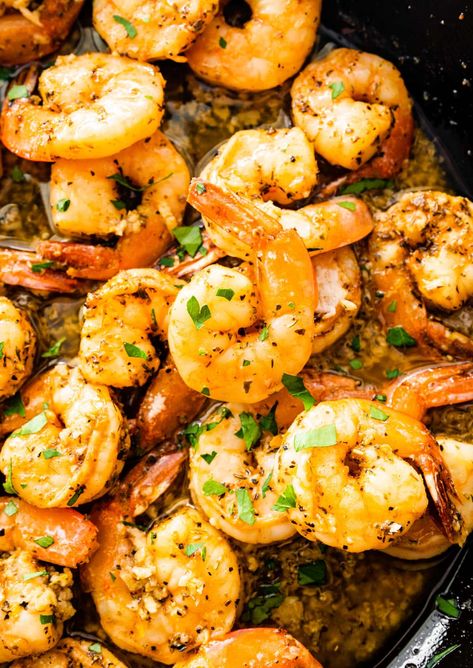 Easy Pan Seared Shrimp Recipe with Garlic Butter Skillet Shrimp Recipes Garlic Butter, Pan Seared Shrimp, Easy Bruschetta Recipe, Pan Fried Shrimp, Seared Shrimp, Buttered Shrimp Recipe, Lemon Garlic Butter Shrimp, Recipe With Garlic, Juicy Shrimp