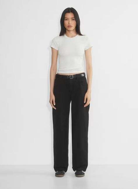 HOMESTRETCH™ CREW T-SHIRT | Aritzia Aritzia Staples, Aritzia Outfit, Xmas Wishlist, Perfect White Tee, Virtual Closet, Basic Tops, Basic Tee, Ribbed Fabric, White Tshirt