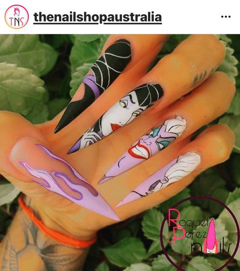 Evil Queen Nails, Villain Nails, Evil Queens, Queen Nails, Stiletto Nail Art, Disney Villain, Birthday Nails, Evil Queen, Nail Art Inspiration