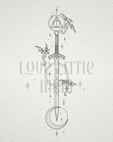 Multi series piece for Michelle 🗡️✨ this design spans Throne of Glass, Harry Potter, Crescent City, & Fourth Wing 📚 super magical and celestial! #harrypotter #throneofglass #fourthwing Harry Potter Spine Tattoo, Fourth Wing Tattoo Designs, Sjm Tattoos, Sjm Tattoo, Fourth Wing Tattoo, Throne Of Glass Tattoo, Aa Tattoos, Celestial Tattoo, Bookish Tattoos