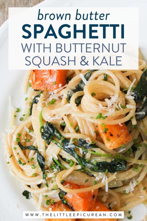 butternut squash spaghetti on a white plate Brown Butter Spaghetti, Kale Pasta Recipe, Butter Spaghetti, Butternut Squash Cooking, Oven Roasted Butternut Squash, Butternut Squash Kale, Spicy Garlic Shrimp, Kale Pasta, Garlic Fried Rice