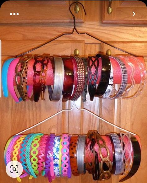 Diy Headband Holder, Headband Storage, Girls Room Diy, Headband Display, Girls Hair Bows Diy, Headband Organizer, Hair Accessories Storage, Organizing Hair Accessories, Headband Holder