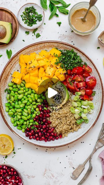 Beans And Tomatoes, Vegan Food Recipes, Fresh Recipe, High Fibre, Edamame Beans, High Fiber Foods, Tahini Dressing, Quinoa Salad, Edamame