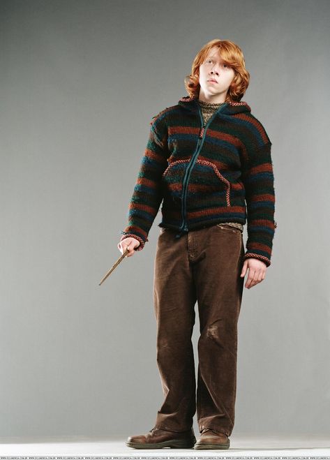 Picture Of Harry Potter, Ron Weasley Costume, Harry Potter Costumes, Daniel Radcliffe Emma Watson, Harry Potter Bellatrix Lestrange, Harry Potter Ginny Weasley, Harry Potter Ron Weasley, Harry Potter Illustrations, Ronald Weasley