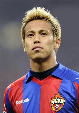 keisuke honda~football player.jpn Keisuke Honda, Soccer Boys, Football Players, Premier League, World Cup, Soccer, Football, Japan, Sports