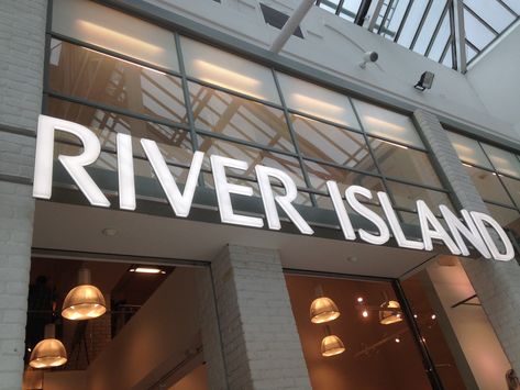 Slimline/low-profile LED illuminated letters for River Island stores globally. River Island Shop, Digital Signage Solutions, Retail Signage, Scale Business, Digital Signs, Shopping Places, Illuminated Letters, Led Sign, Digital Signage