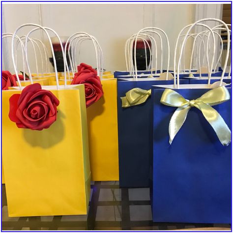 Bell Theme Party Princess, Beauty And The Beast Favor Bags, Beauty And The Best Birthday Party, Beauty And The Beast Bday Party Ideas, Beauty And The Beast Theme Party Ideas, Beauty And The Beast Candy Bags, Beauty And The Beast Theme Birthday, Beauty And Beast Decorations, Beauty And The Beast Diy Gifts