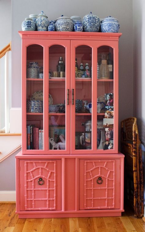 Pink China Cabinet, China Hutch Decor, Cocina Shabby Chic, Painted China Cabinets, Bamboo Cabinets, Jar Collection, Hutch Decor, Pink China, Painted Bamboo