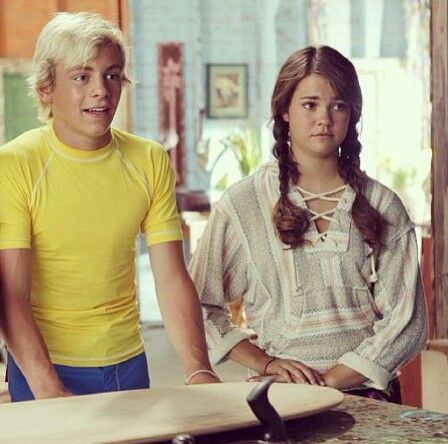 Brady & Mack -- TBM Brady Teen Beach Movie, Brady And Mack, Disney Relationships, Beach Movies, Hopeless Love, Beach Disney, Austin Moon, The Driver Era