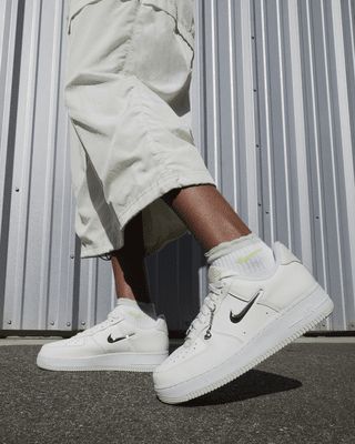 Dream Shoe, Nike Air Force 1 07, Summer Capsule, Great Outfits, Cold Shoulder Long Sleeve, Green Style, Perfect Shoes, For A Reason, Shoes And Boots