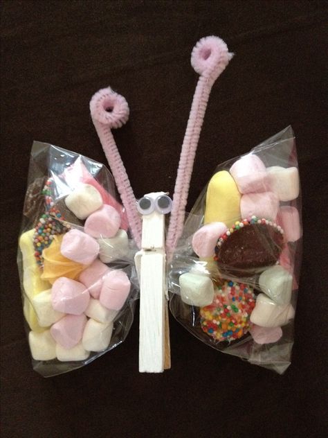 Schmetterlinge 4EA Lolly Stall Ideas, School Enterprise Ideas, Summer Fete Stall Ideas, Summer Fayre Stall Ideas, Summer Fair Stall Ideas, Sweet Stall Ideas, Summer Fayre Ideas, School Fete Stall Ideas, Lolly Bag Ideas