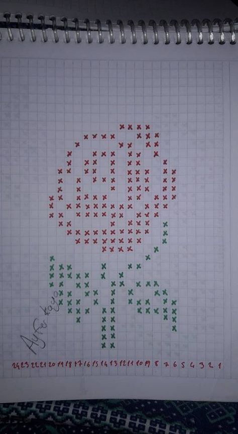 Square Paper Drawing, Cross Embroidery Designs, Graph Paper Designs, Graph Paper Drawings, Easy Perler Beads Ideas, Easy Pixel Art, Pixel Drawing, Dot Grid Notebook, Pix Art