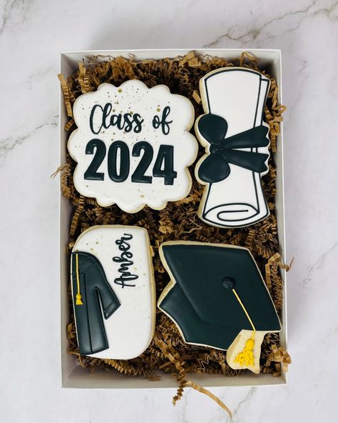 🎓✨ Sweet success! Celebrating the class of 2024 with these custom graduation-themed sugar cookies. From caps to gowns, each delicious detail is crafted just for the grad. Got a favorite graduate? Personalize a cookie with their name on a robe and make their day as special as their milestone. #Graduation2024 #GraduationCookies #graduationparty #gradparty #dallascookies #dallasbaker #greatonecookies #decoratedcookies #dallascustomcookies #edibleart #cookieart #corporategifting #royalicingcook... Graduation Gown Cookies, Cookie Quotes, Cookies Theme, Graduation Cookies, Custom Cookie, Cookie Company, Graduation Gown, May 1st, Cookie Ideas