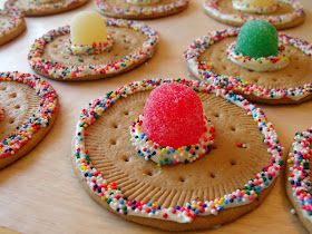 Sombrero Cookies, Fiesta Party Food, Recipes Pictures, Mexico Party, Mexican Birthday Parties, Mexican Fiesta Party, Fiesta Birthday Party, Mexican Birthday, Fiesta Theme Party