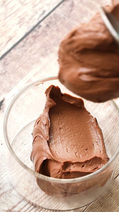 Vegan Tofu Chocolate Mousse (3 ingredients) Chocolate Tofu Mousse, Tofu Mousse Chocolate, Chocolate Tofu Pudding, Vegan Mouse, Dairy Free Mousse, Silken Tofu Chocolate Mousse, Tofu Mousse, Vegan Mousse, Tofu Chocolate Mousse