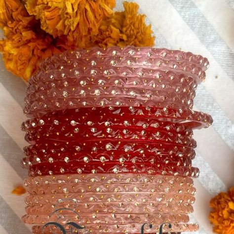 Morni Bangles ( The viral bangles ) Rajputi Bangles, Glass Bangles Indian, Doli Design, Bangles For Wedding, Bridal Bangle Set, Indian Bangles Set, Fancy Bangles, Bappa Photo, Traditional Bangles