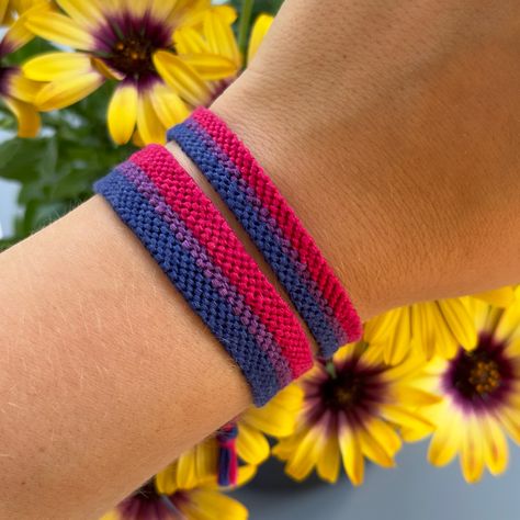 Bisexual friendship bracelet to show your bi pride Pride Friendship Bracelet, Bisexual Pride Flag, Bisexual Flag, Pride Bracelet, Ukraine Flag, Presents For Women, Pride Flag, Pride Flags, Gift For Men