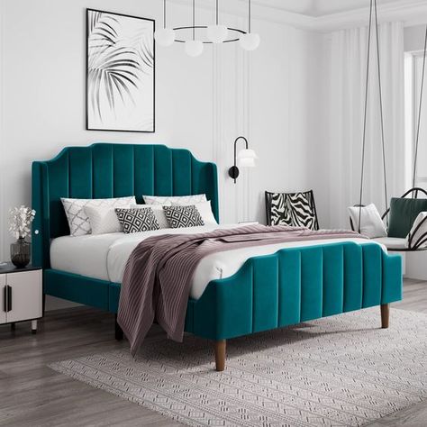 Earth Tones Bedroom Decor, Downlights Living Room, Turquoise Bedding, Dark Bedroom Furniture, Teal Bedding, Elegant Bedroom Decor, Velvet Upholstered Bed, Queen Size Platform Bed, Bedroom Decor For Couples