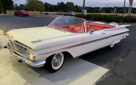 Impala Car, Chevrolet Impala Convertible, Austin Martin, Impala Convertible, Studebaker Trucks, Retro Auto, Chevy Classic, Cool Old Cars, Old Vintage Cars