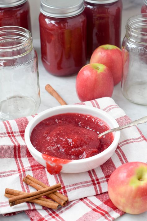 cranberry applesauce Cranberry Applesauce, Hanukkah Latkes, Fall Crops, Apple Butter Crock Pot, Applesauce Recipe, Slow Cooker Apple Butter, Fruity Recipes, Slow Cooker Apples, Apple Sauce Recipes