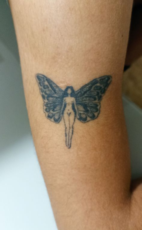 Butterfly Vintage Fairies Tattoo, Scary Fairy Tattoo, Fairy Chest Tattoo, American Traditional Fairy Tattoo, Creepy Butterfly Tattoo, Tooth Fairy Tattoo, Traditional Fairy Tattoo, Gothic Fairy Tattoo, Sick Tattoo