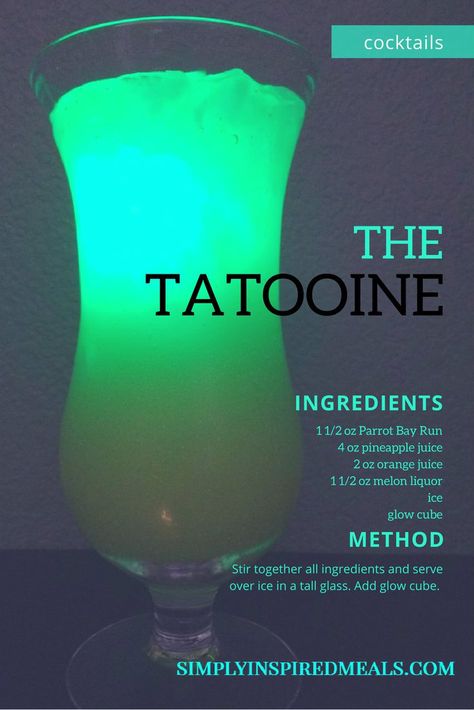 The Tatooine Cocktail - Star Wars inspired #StarWars #Cocktail Star Wars Dinner, Star Wars Drinks, Goddess Rising, Recipes Disney, Bartender Drinks Recipes, Celebrities Quotes, Fruity Cocktail, Disney Drinks, Fun Drinks Alcohol