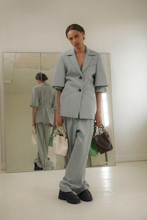 Ganni Resort 2023 Collection | Vogue Resort 2023 Fashion, Khaki Coat, Resort 2023, Denim Suit, Show Collection, Woman Suit Fashion, Fabric Shoes, 2023 Collection, 2023 Fashion