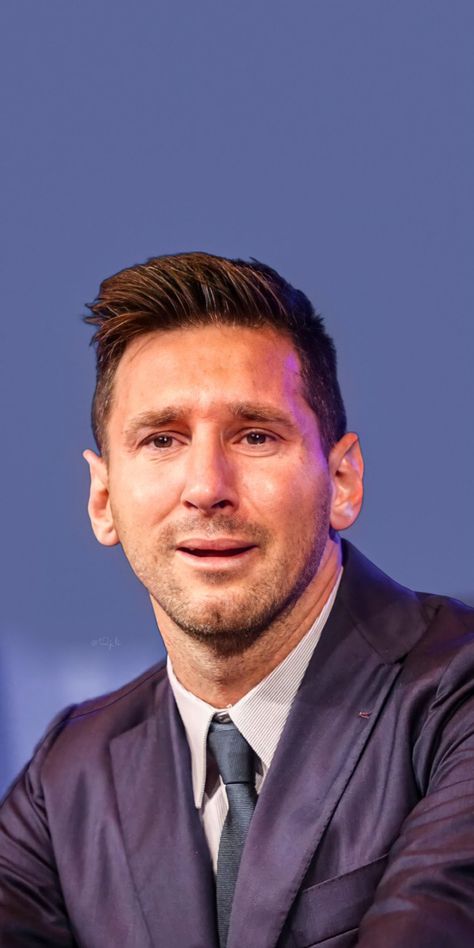 Messi Crying, Cristiano Ronaldo And Messi, Lionel Andrés Messi, Dreamy Photography, Barcelona Fc, Troll Face, Teen Titans Go, كريستيانو رونالدو, Leo Messi