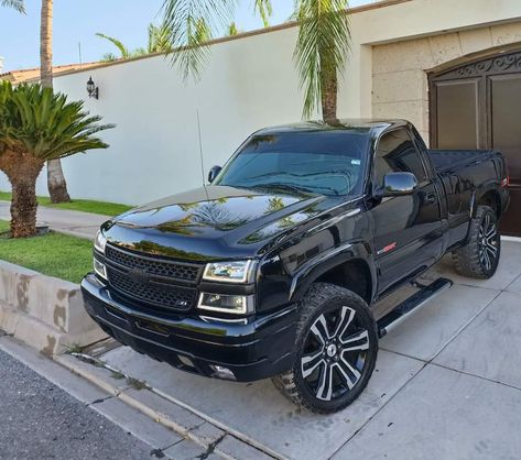 Cheyenne 2006, Chevy Cateye, Silverado 2005, Silverado 2006, 2005 Chevy Silverado, 2003 Chevy Silverado, Lifted Silverado, Diesel Trucks Ford, Single Cab Trucks