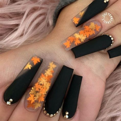 Halloween Nails Diy, Holloween Nails, Orange Nail, Nagellack Trends, Halloween Acrylic Nails, Cute Halloween Nails, Cute Nails For Fall, Purple Nail, Fall Acrylic Nails