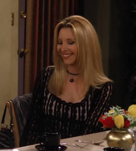 Phoebe Buffay Style, Lisa Kudrow Friends, Phoebe Buffay Outfits, Ross And Rachel, 90s Inspired Outfits, Phoebe Buffay, Fashion Tv, Friend Outfits, Friends Tv