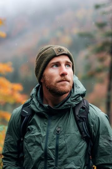 Premium Photo | Man in Green Jacket Looking Up Generative AI Hiking Photo Ideas, Hiking Photoshoot, Thinking Photos, Trekking Photography, Hiking Photos, Hiking Clothes, Lone Pine, Mens Outdoor Clothing, Hiking Photography