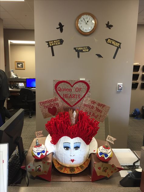 Our Queen of Hearts pumpkin for pumpkin decorating contest, we won 3rd place Cardiology Pumpkin Decorating, Alice In Wonderland Pumpkin Decorating, Queen Of Hearts Pumpkin, Heart Pumpkin Carving, Alice In Wonderland Pumpkin, Heart Pumpkin, Disney Villain Party, Pumpkin Idea, Pumpkin People