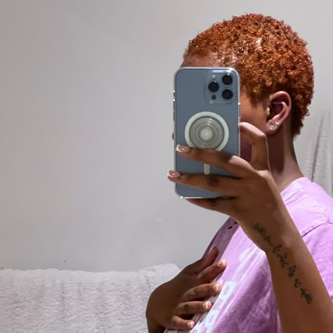 Short Natural Ginger Hair, Short Curly Haircuts 4c Hair, Ginger On 4c Hair, Ginger Twa Hairstyles, Honey Blonde Twa Natural Hair, Dyed Twa, Ginger Short Hair Black Women, Ginger 4c Hair, Big Chop Hairstyles 4c Hair