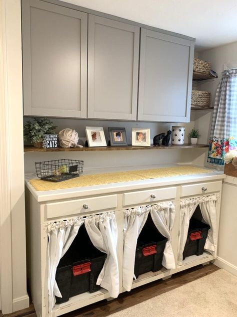 Hide your cats litter boxes inside furniture and no one will know! Laundry Room And Cat Litter, Places To Hide Litter Boxes, Cat Litter Box Ideas Hidden Curtain, Large Litter Box Ideas, Laundry Room With Litter Box Ideas, Laundry Room With Cat Litter, Hide Litter Boxes, Cat Room Ideas, Cat Liter