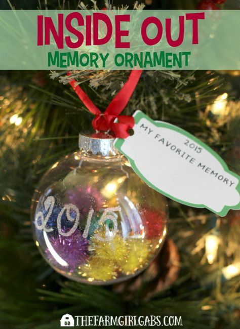 Disney Camp, Diy Projects For Adults, Disney Christmas Tree, Group Ideas, Disney Ornaments, Topsy Turvy, Simple Craft, Development Activities, Camp Ideas