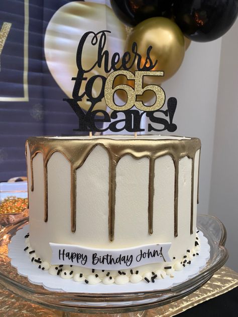 Birthday Cakes For Men 60th, 65 Th Birthday Cake For Men, 65th Birthday Cake Ideas For Mom, 80th Male Birthday Cake, 70th Bday Cake Ideas, Male 60th Birthday Cake Ideas For Men, 60 Cake Ideas For Men, 65 Birthday Cake For Man, 65th Birthday Cakes