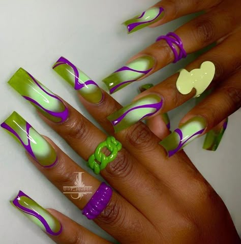 Unique Nail Designs Creative Beautiful, Glitch Nails, Gemini Nails Designs, Shroom Nails, Artsy Nails Designs, Taurus Nails Designs, Exotic Nails Acrylic, Green And Purple Nails, Futuristic Nails