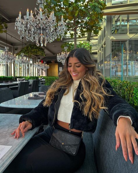 Rh Rooftop Restaurant Outfit, Rh Rooftop Restaurant, Rh Rooftop, Restaurant Outfit, Vegas Aesthetic, Rooftop Restaurant, Fall Looks, Coach Dinky Crossbody, Bomber Jacket