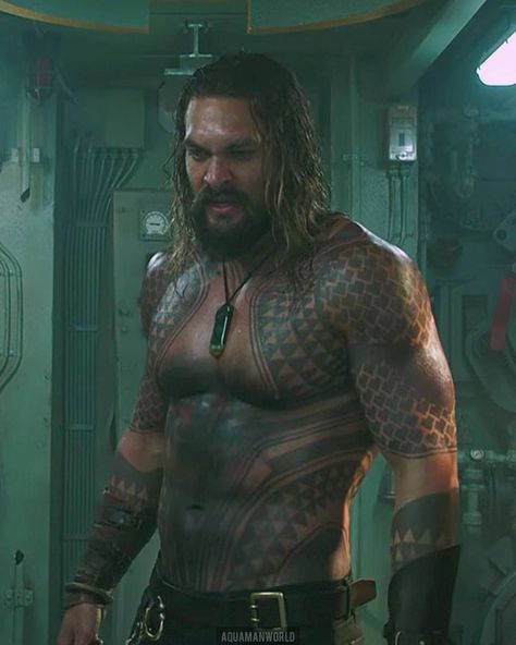 🌊🌊Full frame shot of @prideofgypsies as Aquaman in @creepypuppet @aquamanmovie 🔱 - - @jasonmomoafan.account @jasonmomoanewsig… Arthur Curry Jason Momoa, Aquaman Jason Momoa, Jason Momoa Body, Jason Momoa Shirtless, Jason Momoa Aquaman, Arthur Curry, Body Image Art, John Travolta, Jason Momoa